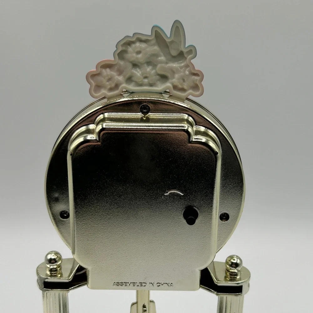 Disney Winnie the Pooh Anniversary Clock Butterflies‎ Flowers Battery Y2K 2001